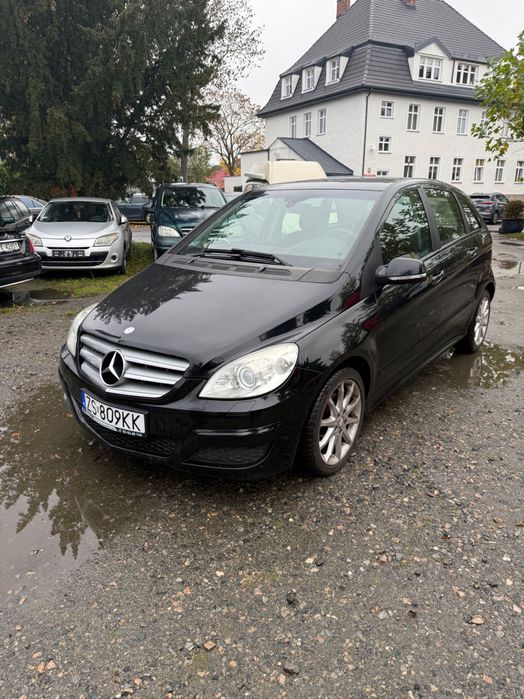 Mercedes B klasa 2010r B180 xenon
