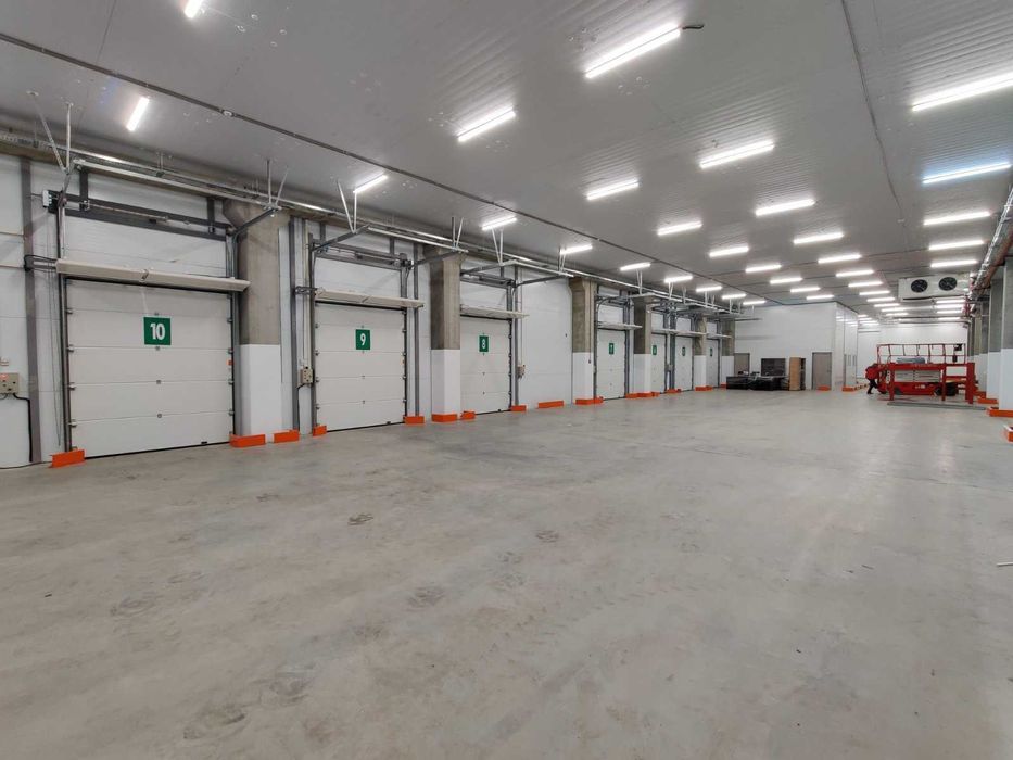 5000  м2 готовий склад клас А оренда траса на Житомир.Стелажі на запит