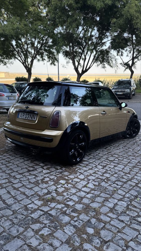 Mini Cooper 1.6i S