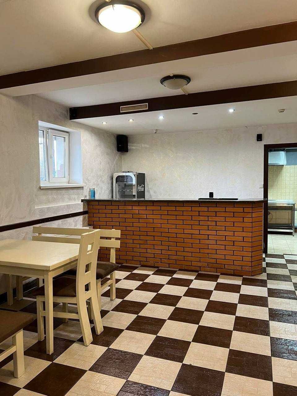 Продається комерційне приміщення