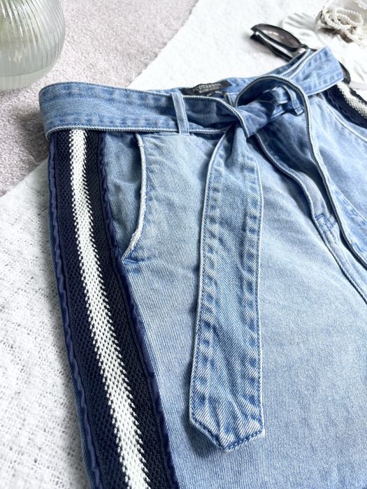 Jeansowe spodenki krótkie z lampasami wysokim stanem scotch & soda 25