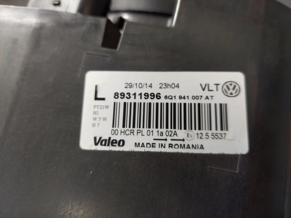 Ótica / farol esquerda VOLKSWAGEN Polo (9N)