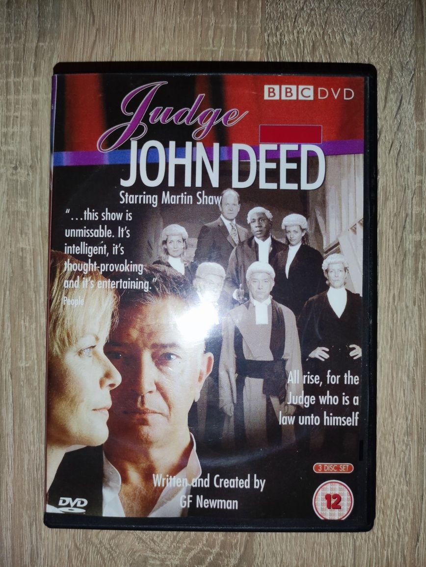 Zestaw płyt DVD serial o sędzi Judge John Dreed