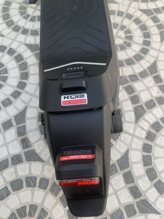 Niu kqi3 PRO como nova