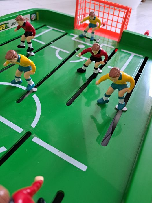 Гра настінна футбол, супер ліга чемпіонів