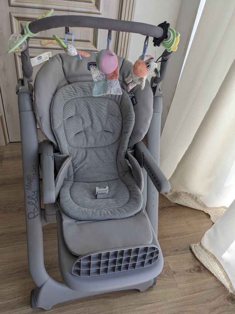 Chicco Magic Relax стульчик для кормления и сна 0+