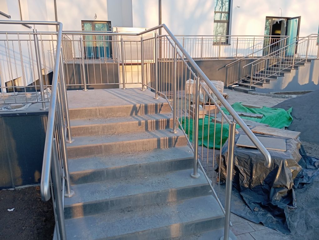 Balustrada balustrady nierdzewna balkon francuski zabezpieczenie inox