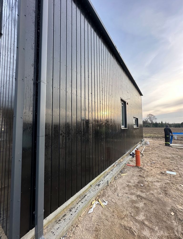 Nowoczesna Stodoła 140m2 / Stan Deweloperski / System Modułowy