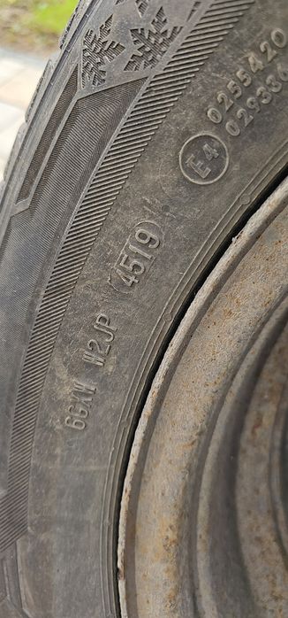Koła zimowe Barum Polaris 3 205/60 r16 h xl