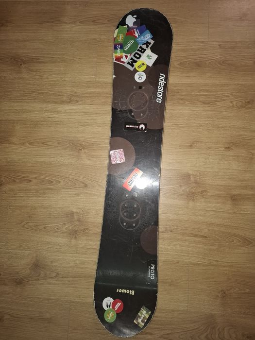 Deska snowboard 138cm