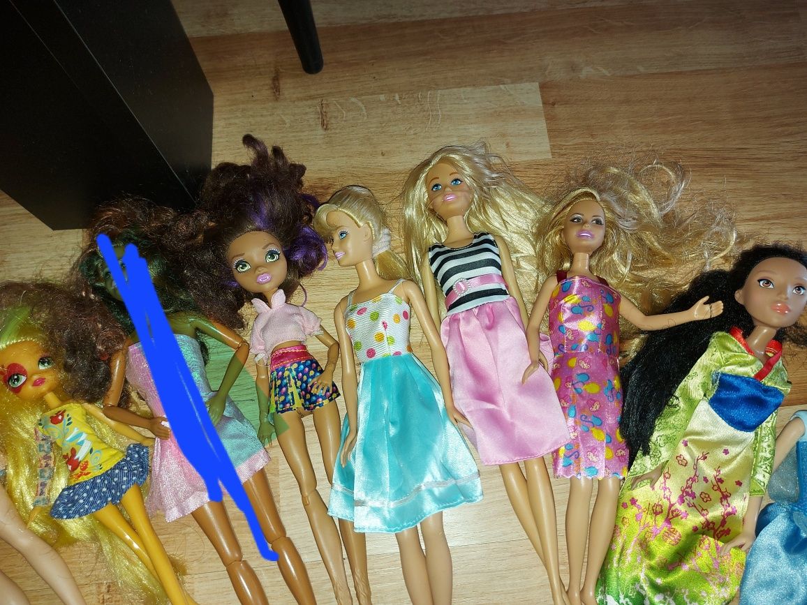 Lalki barbie różne