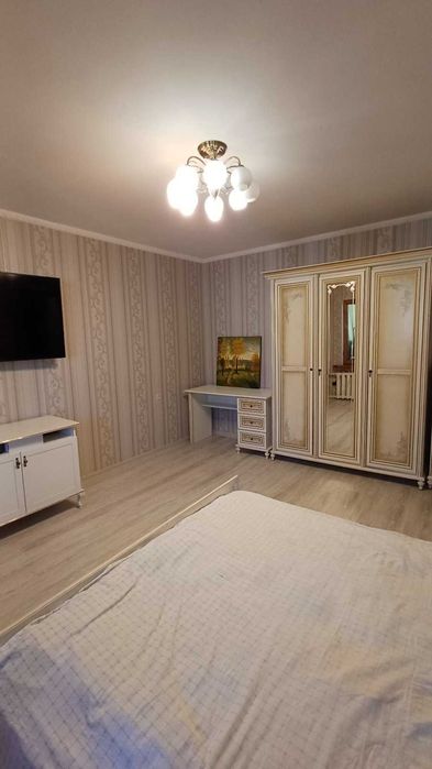 Укомплектованная 3х комнатная Днепродорога/ Заболотного