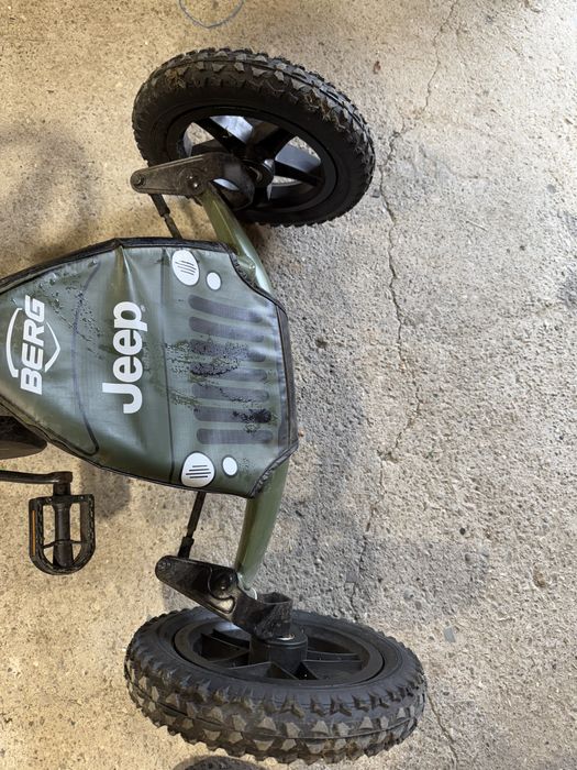 Kokard dla dzieci jeep