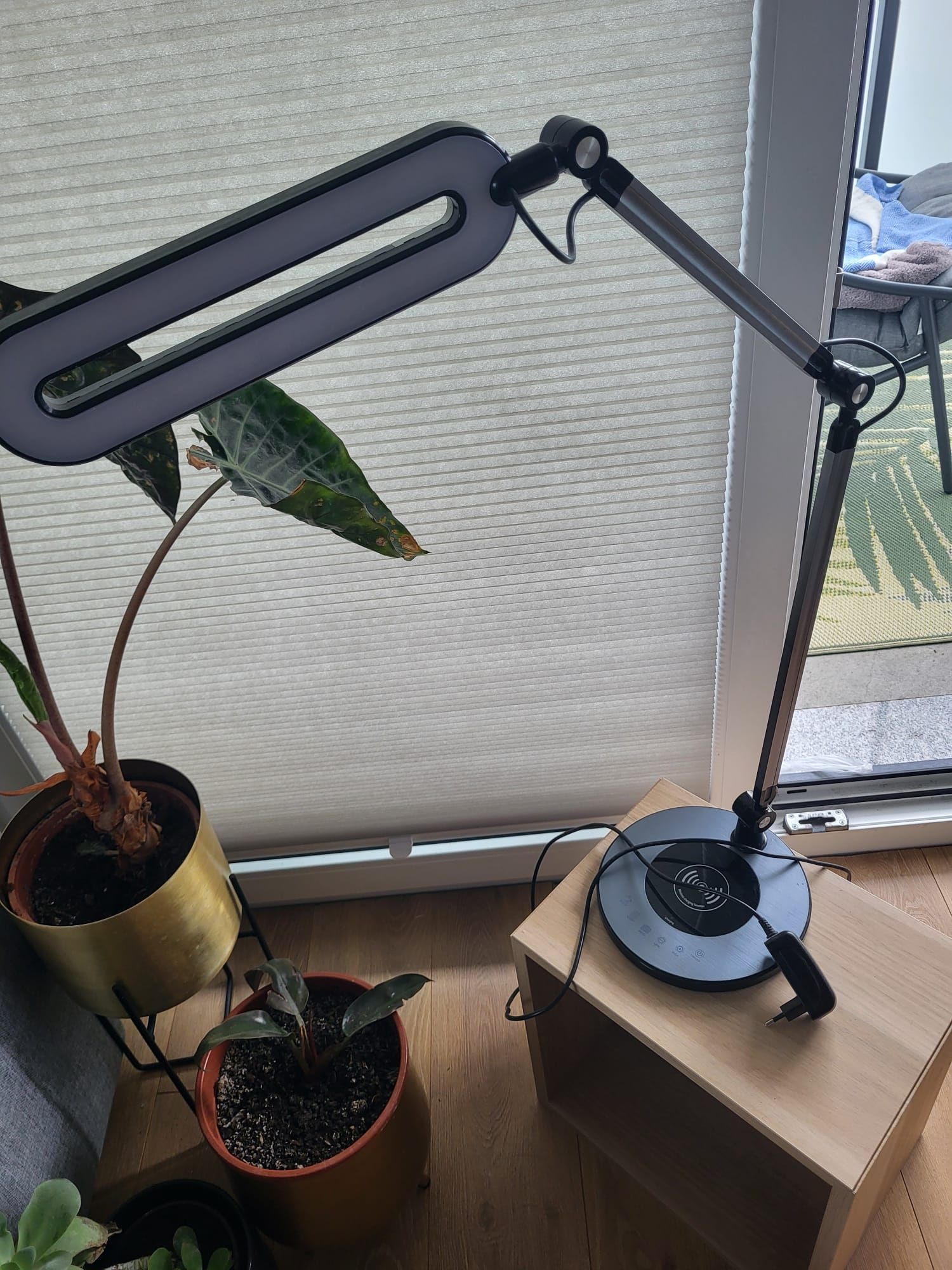 Nilsen lampa kreślarska LED Rosa Wireless