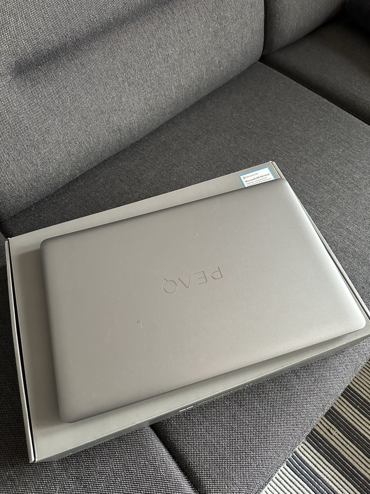 Laptop peaq 15 cali mało używany