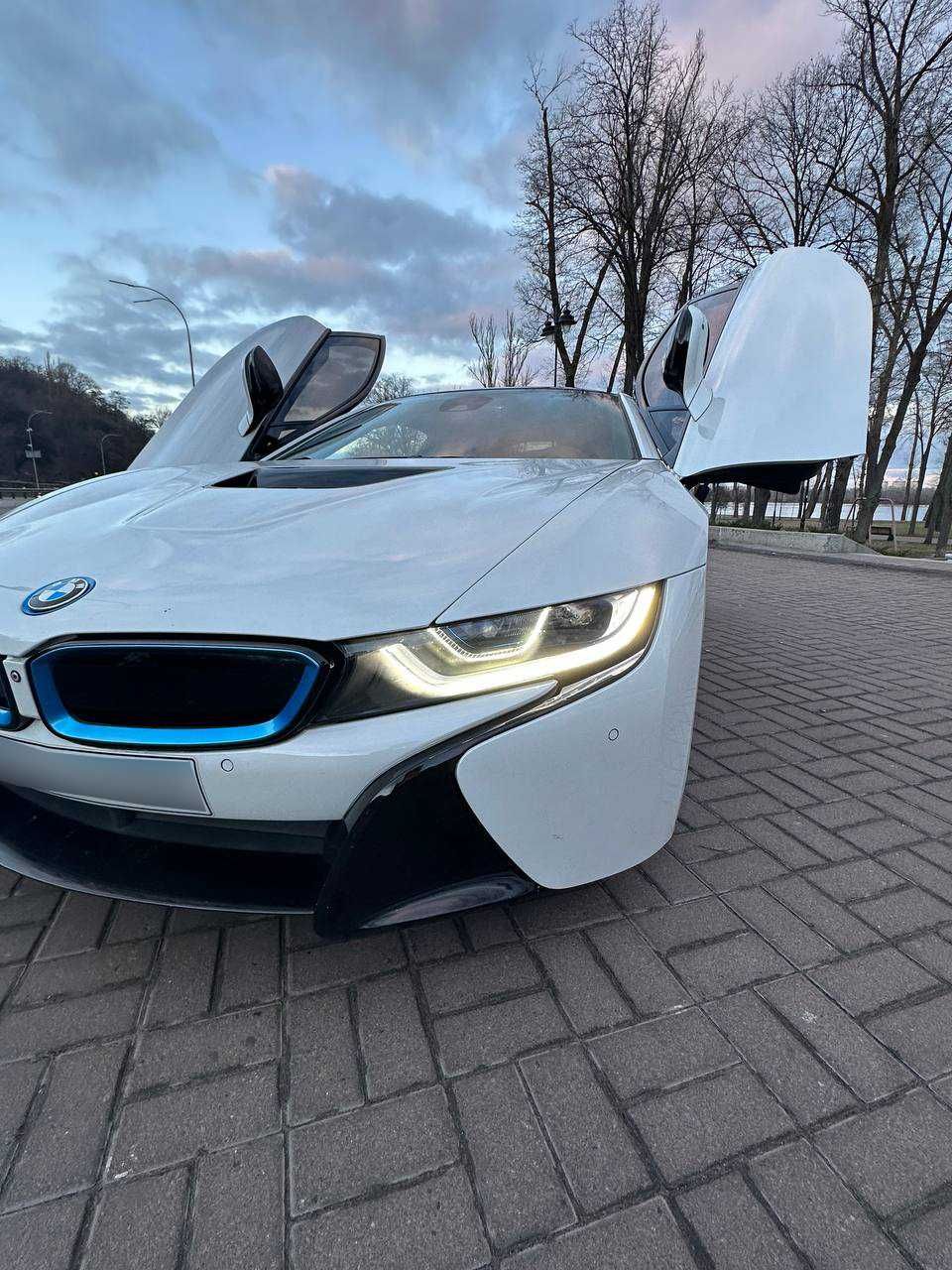 BMW i8 2016 / ПРОДАЮ