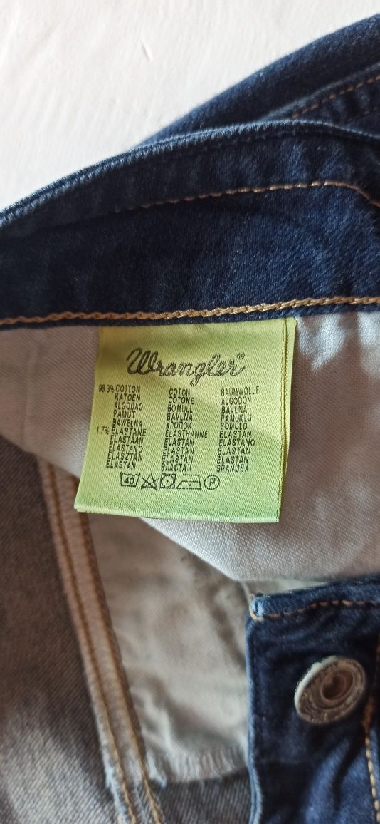 Damskie spodnie jeansowe WRANGLER