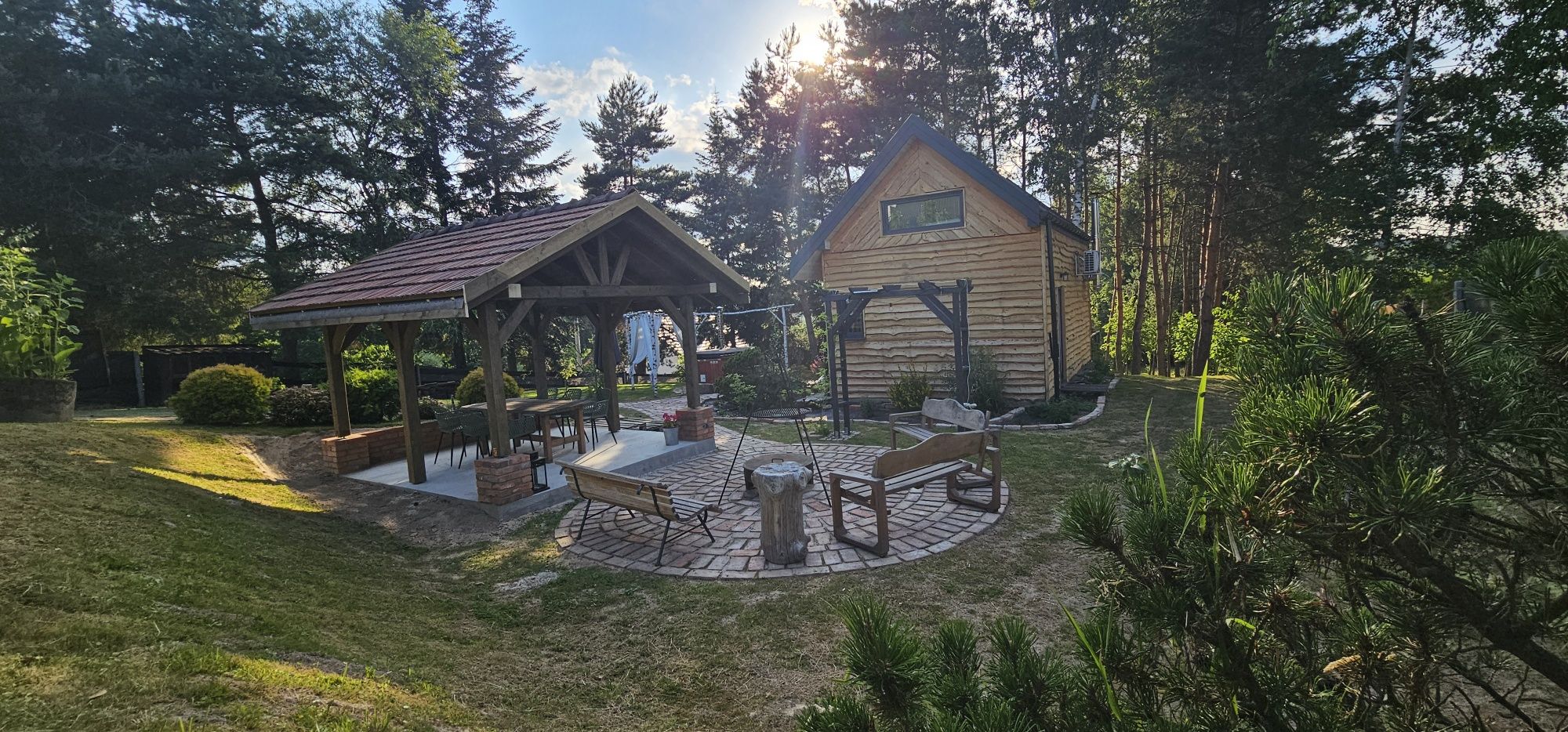 Domek z altaną ogrodową do wynajęcia