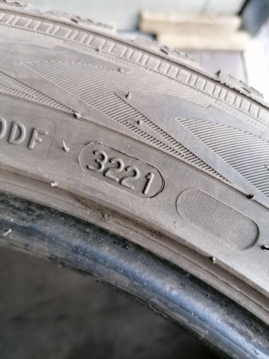 225/45/17 Nokian zimowe