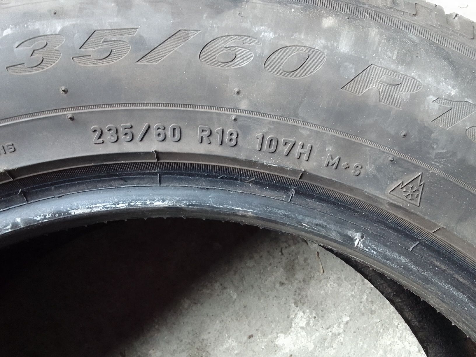 2 Opony zimowe 235/60r18 PIRELLI 2021r
