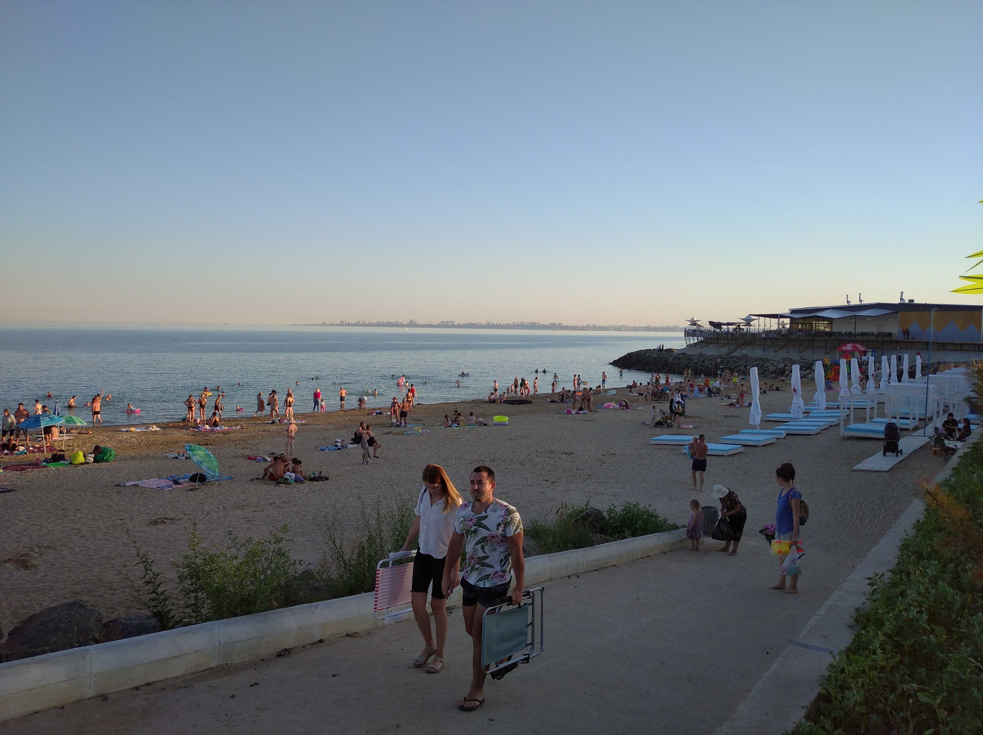 Здам будинок (сдам  домик у моря). С местом для авто.