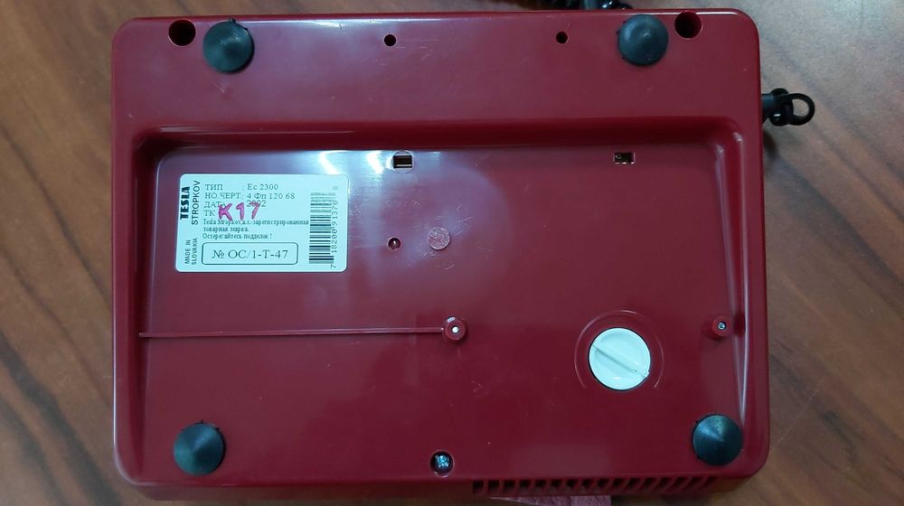 Телефон TESLA EC2300