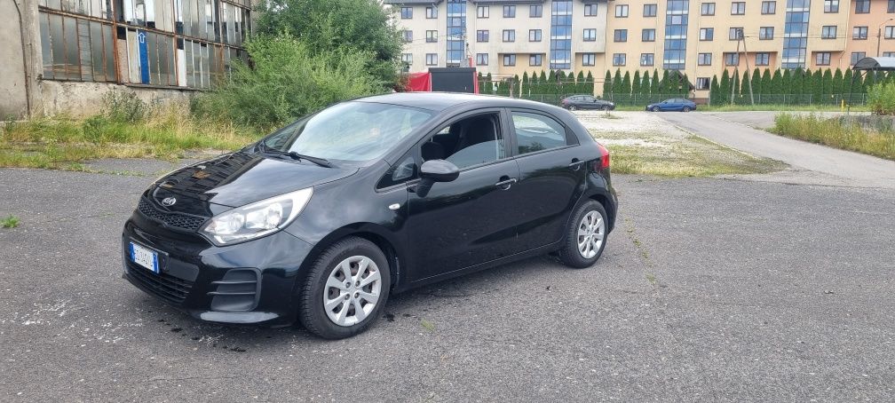 Kia rio 2015 r 130 tys przebieg