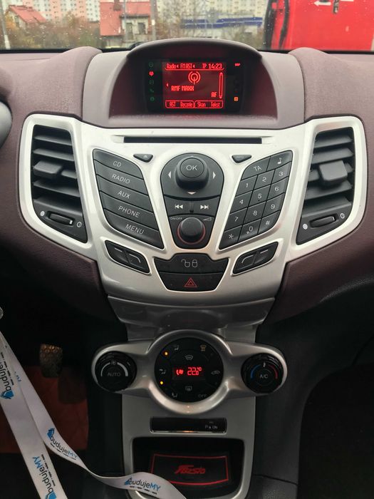 Ford Fiesta Titanium 1.4