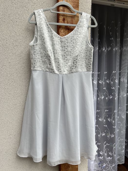 Elegancja sukienka na wesele 42/44