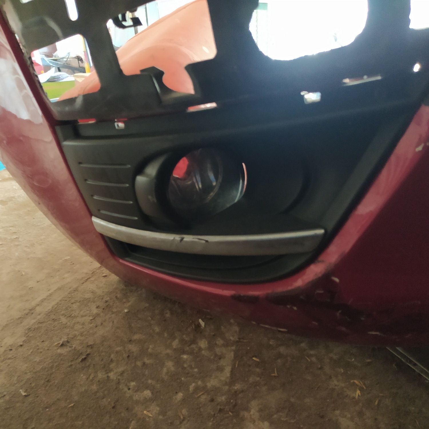 Zaślepka kratka halogenu citroen C4 Picasso lewa