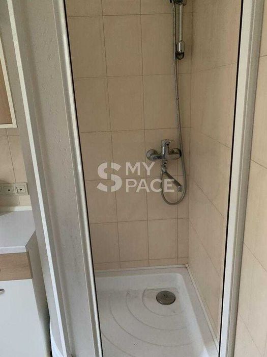 Салон Краси НА ПРОДАЖ! Миколи Бажана. 78 метрів