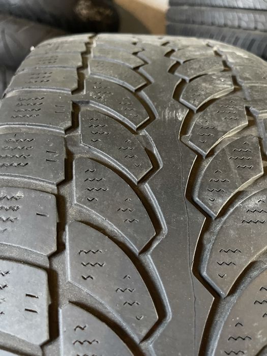 Шини з Німеччини 215/60 R17