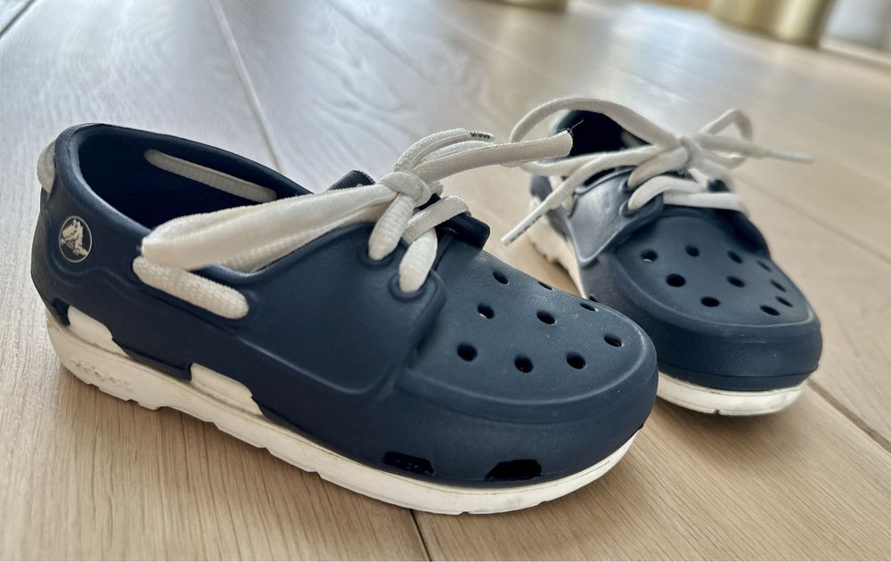 Buty CROCS dla chłopca rozm C7 czyli 23-24