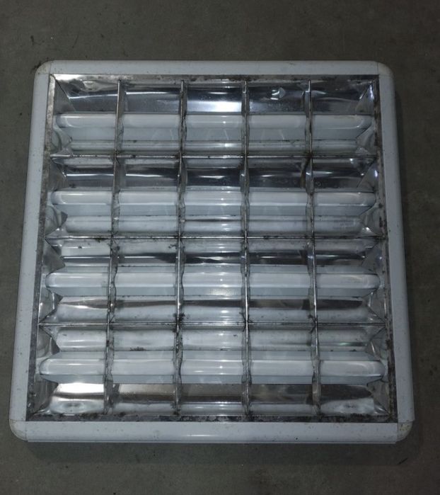 Люминисцентный светильник, лампа люминисцентная