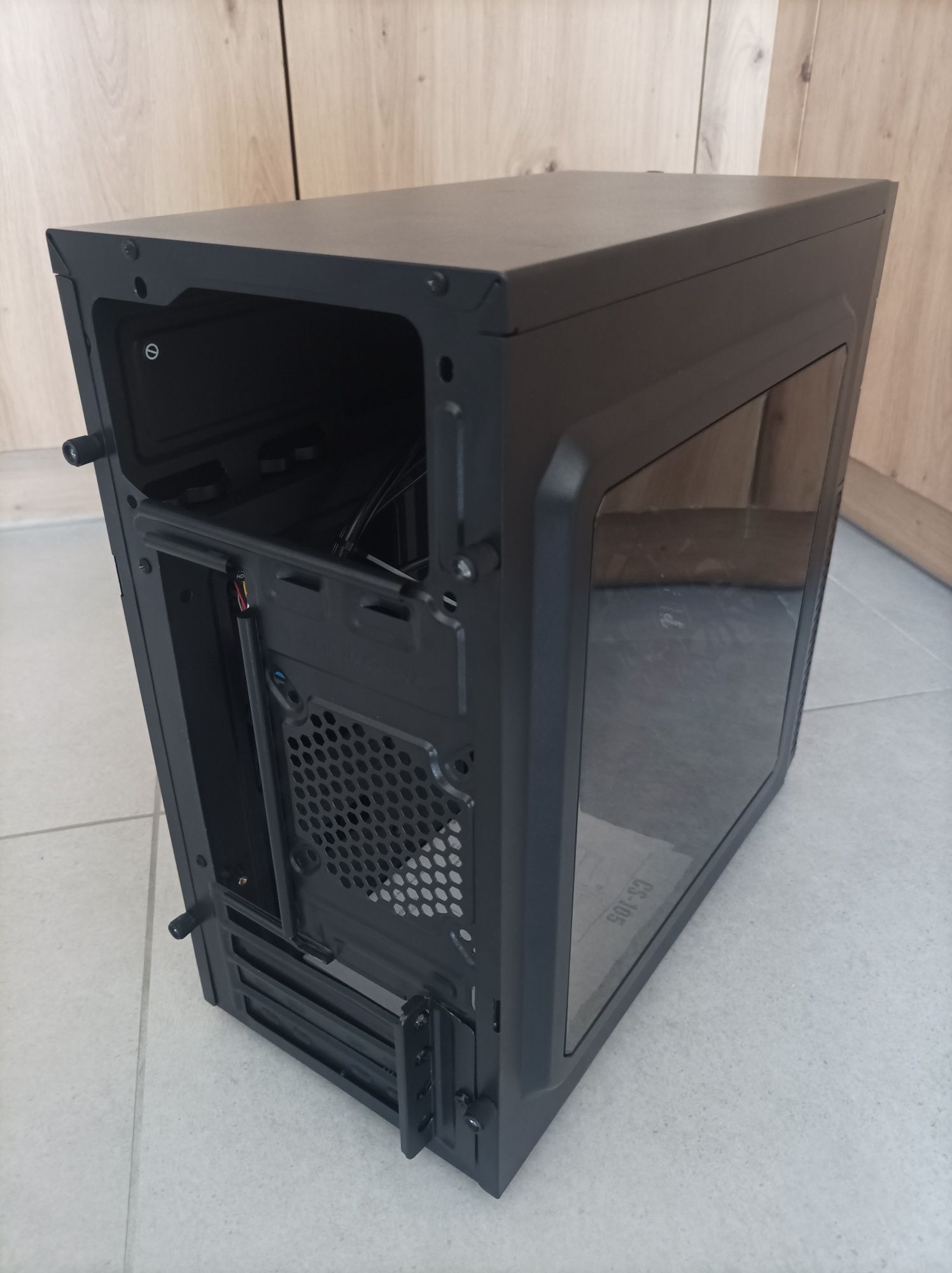 Obudowa komputera Aerocool CS-105 Red