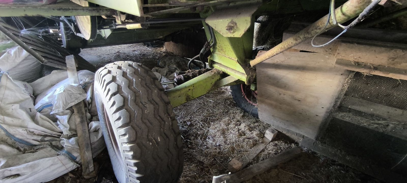 Kombajn zbożowy Claas Mercator 50 
Sprawny technicznie, silnik 4 cylin