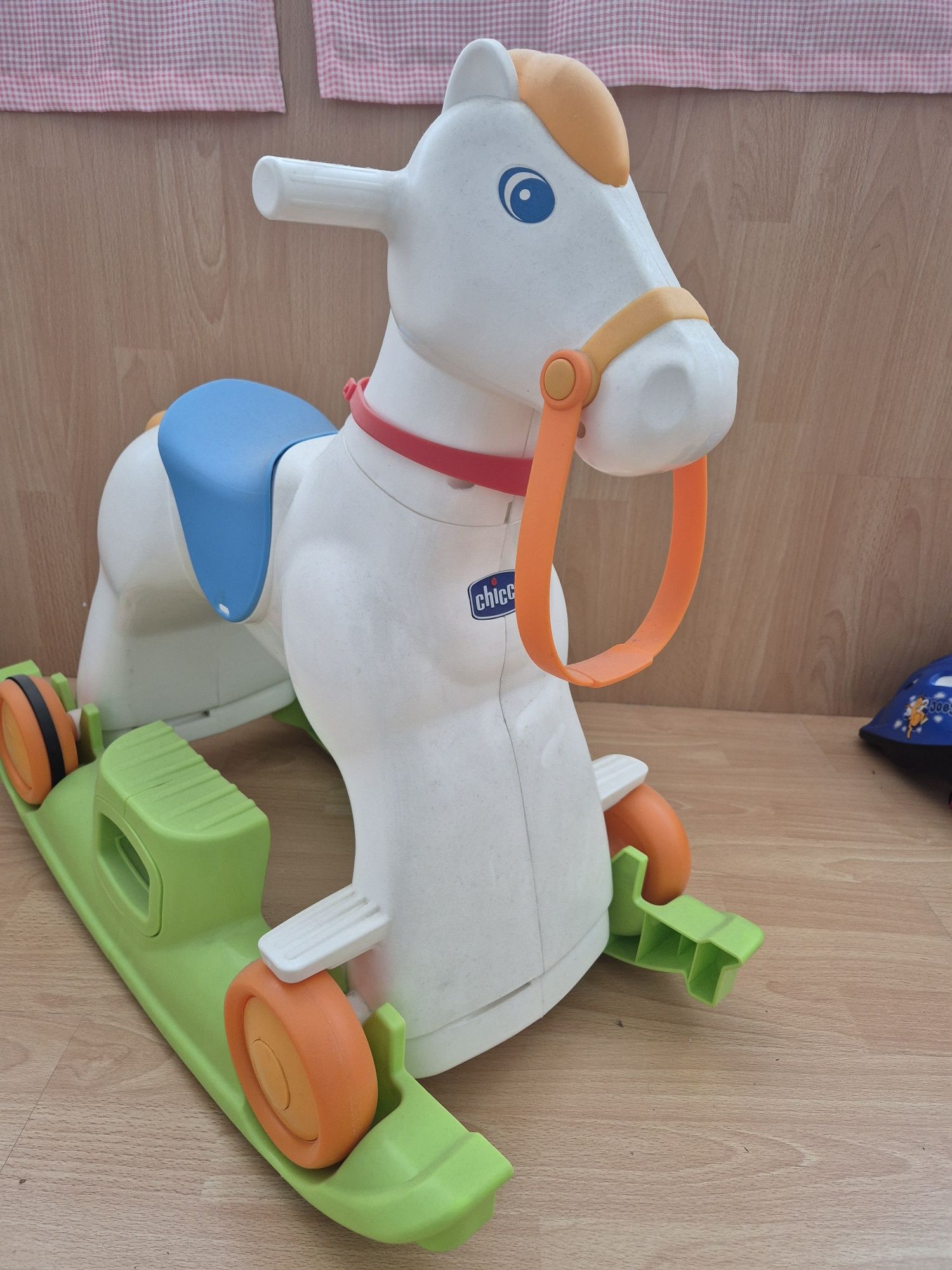 Cavalo de brincar