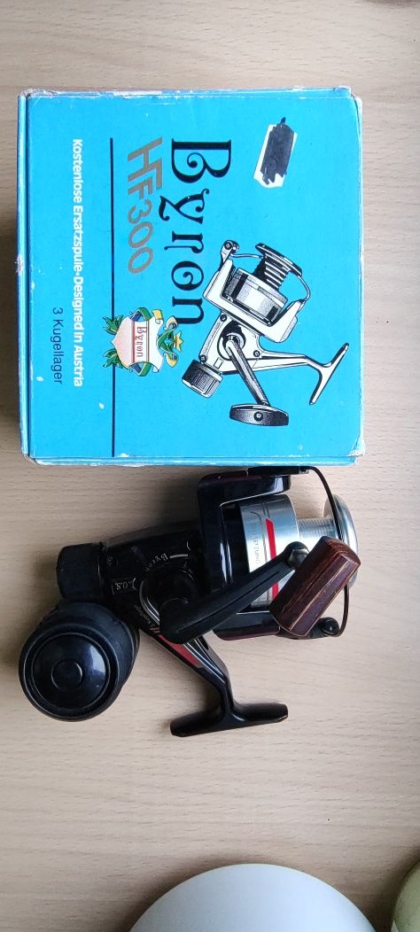 Kołowrotek Byron Ht300