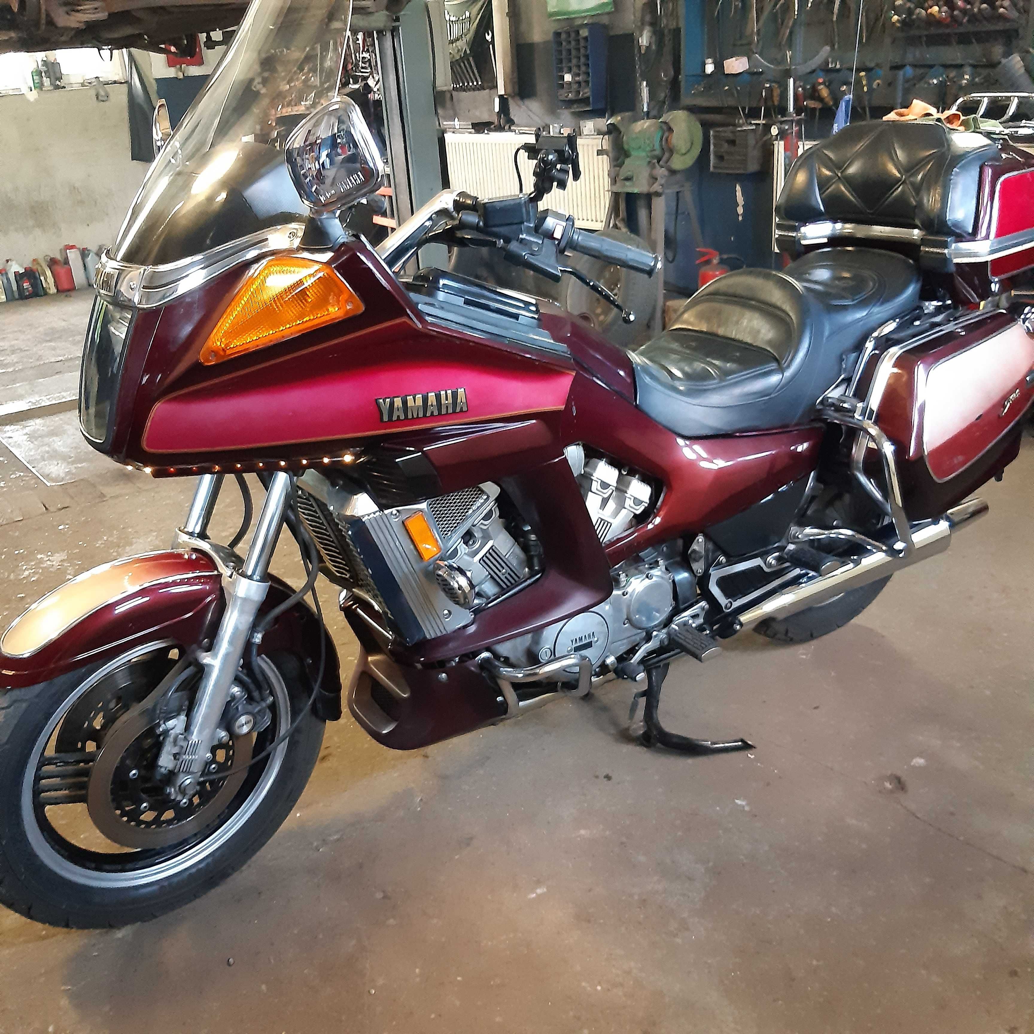 Yamaha Ventura XVZ 1200