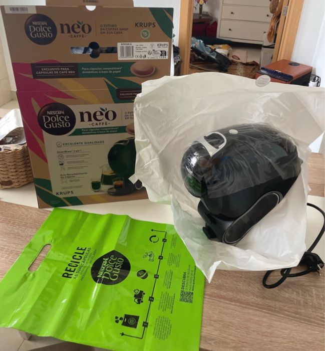 Maquina de café Dolce Gusto NEO NOVA