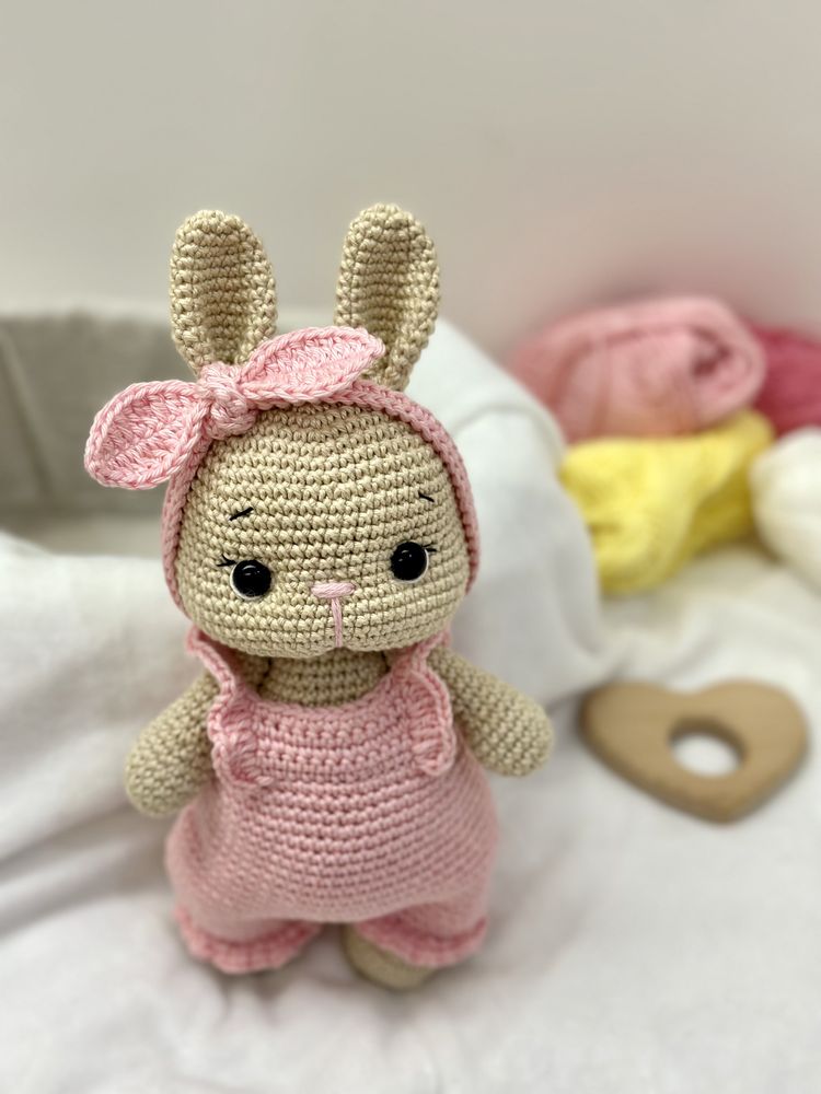 Coelhinha em croché / amigurumi