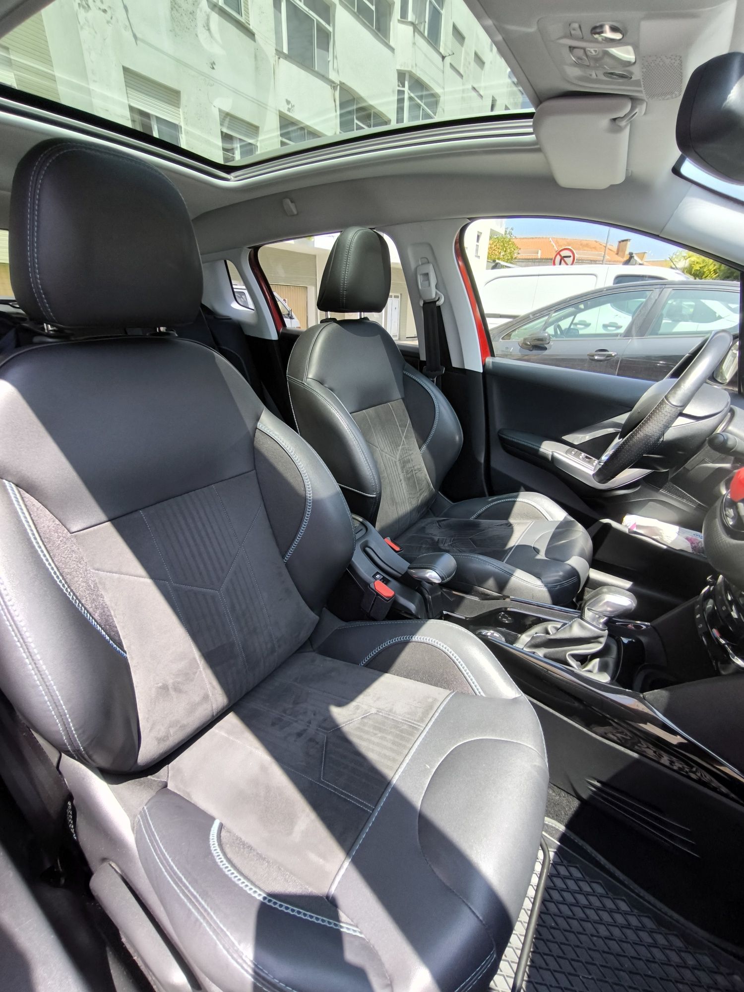 Peugeot 2008 cross way