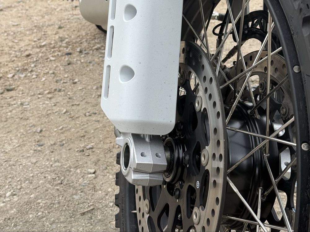Ducati DesertX 2024