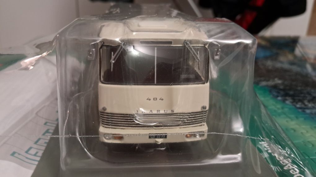 Ikarus 404 1:43 model
