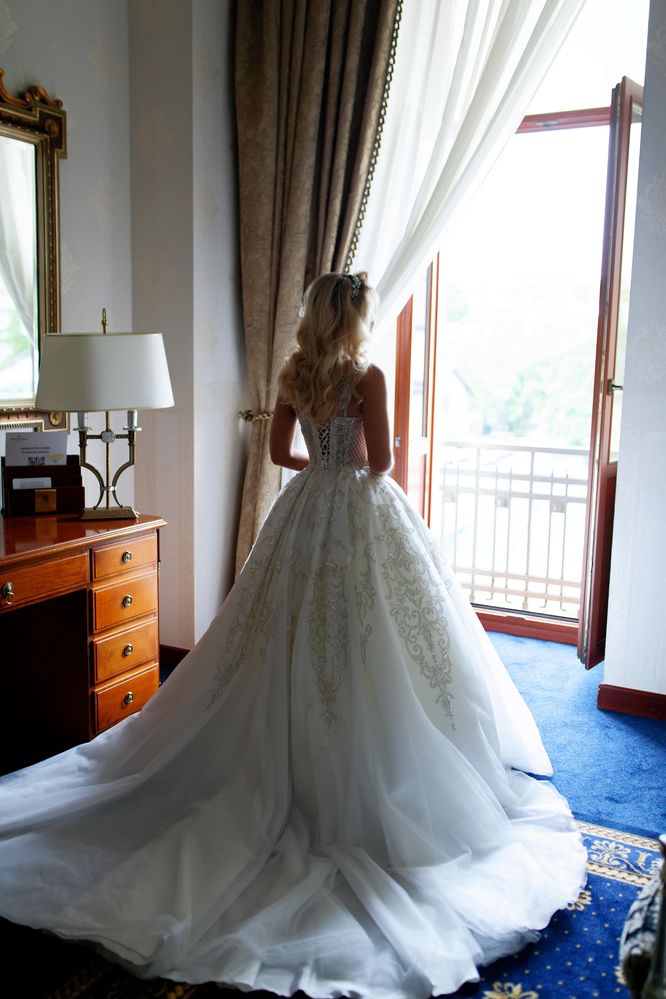 Весільна сукня / плаття