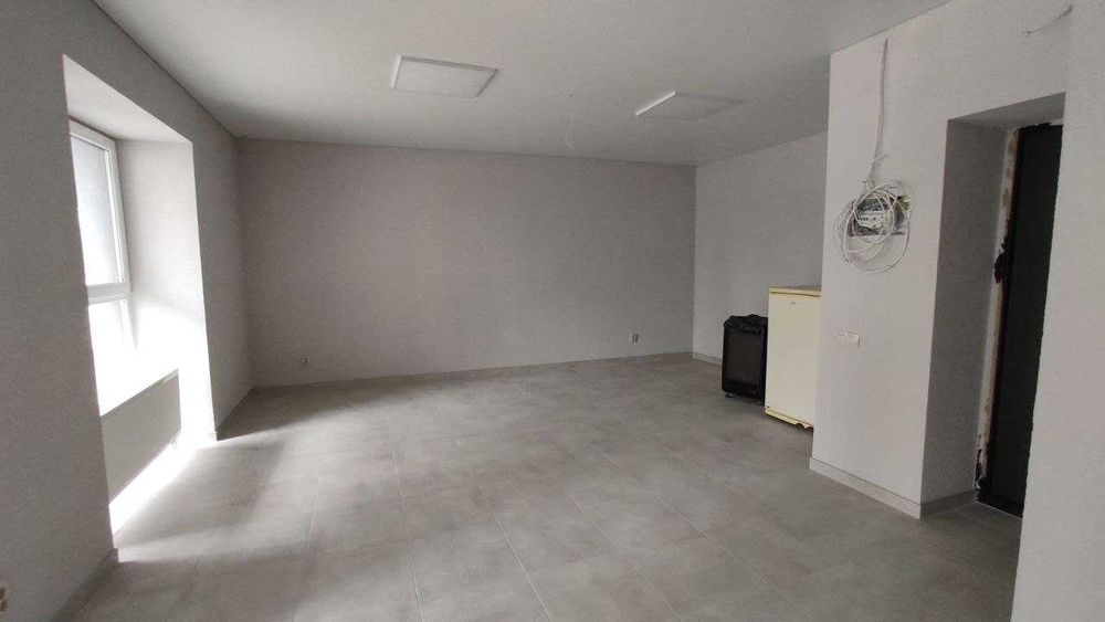 Оренда комерційного приміщення в Супер нова