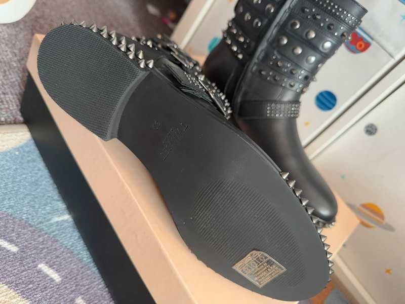 Czarne botki biker Twinset Milano z ćwiekami skóra 39