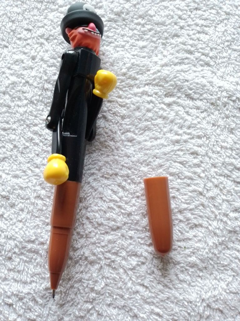 O Pirata Boxeur!-Caneta/Boneco articulado-5E -Aguça Duplo 2E .Desde 2E