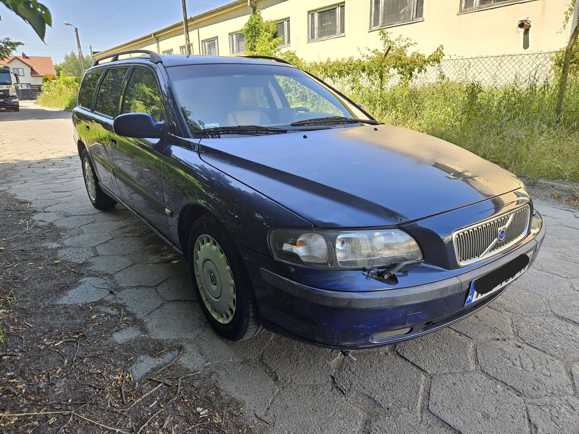 Volvo V70 2001рік 2,4 дизель для військових