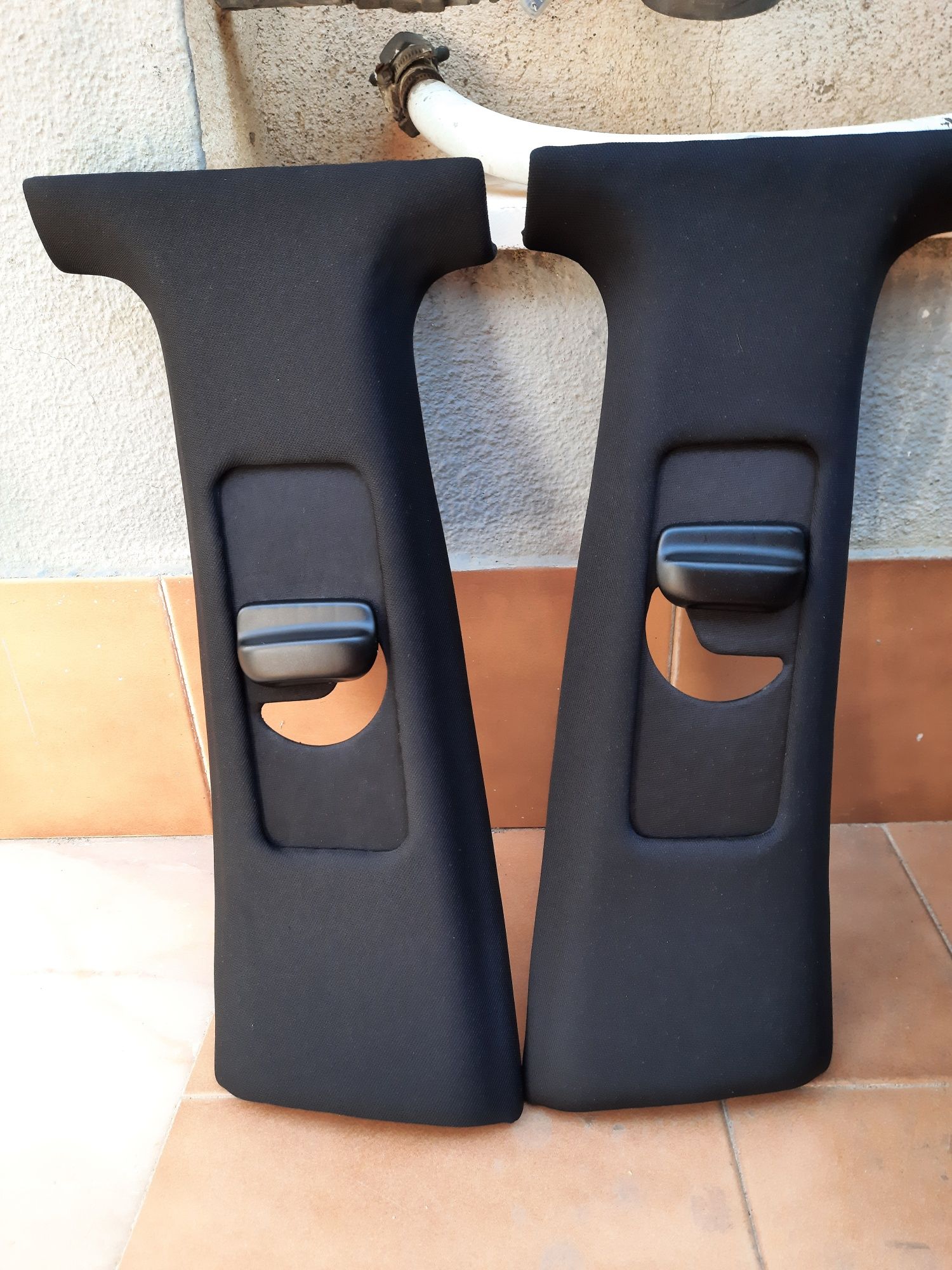 Pilares Forrados de preto